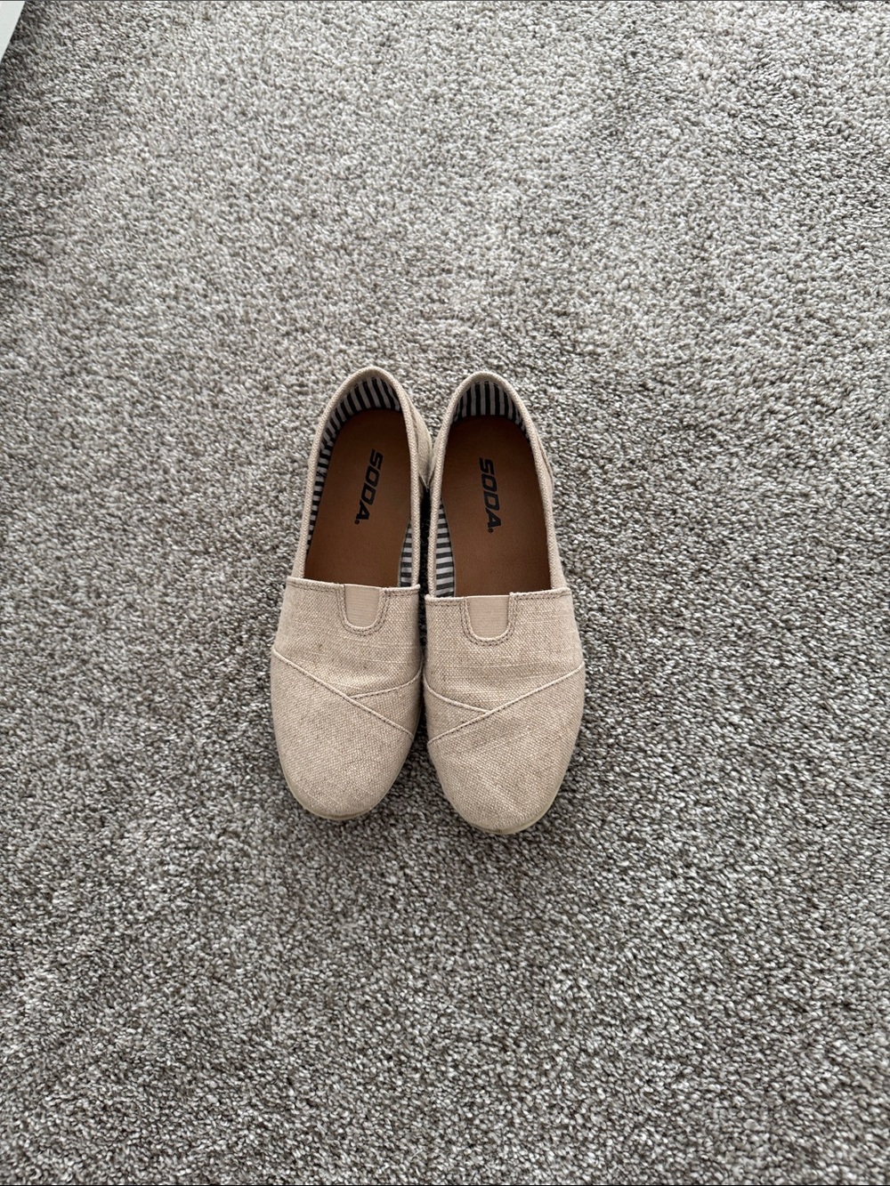 Soda Men's Slip-On Loafers in Light Beige Canvas